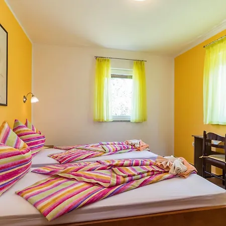 Dolinka Ferienhaus Pula